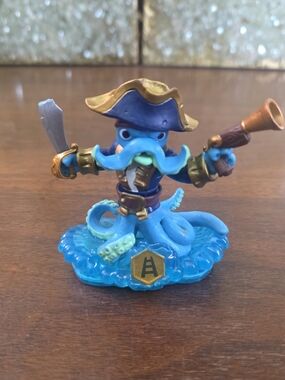 Skylanders Wash Buckler Swamp Force Figure